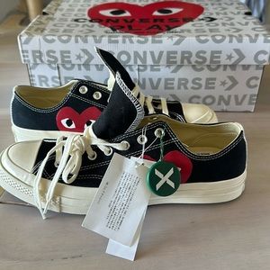 COMME des GARCONS PLAY Converse Large Emblem Low Top Canvas Sneakers in Black